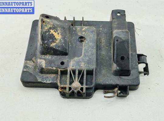 купить Полка аккумулятора (площадка АКБ) на Opel Zafira A (1999-2005)