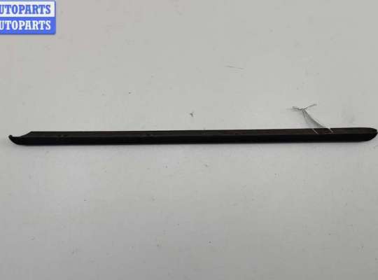 Купить Ручка крышки (двери) багажника на Mercedes 190 W201 (1982-1993) Ручка крышки (двери) багажника MB1655714 на Mercedes 190 W201 (1982-1993)