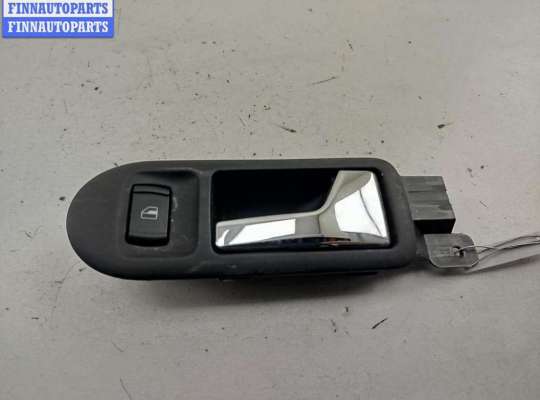 купить Ручка двери внутренняя передняя правая на Volkswagen Bora