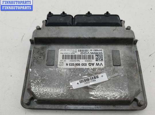 Блок управления двигателем (ДВС) SK536638 на Skoda Fabia mk2 (5J) 2007-2014