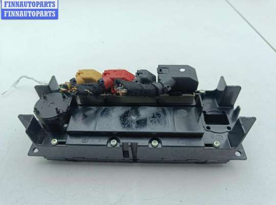 купить Переключатель отопителя на Volkswagen Passat B5