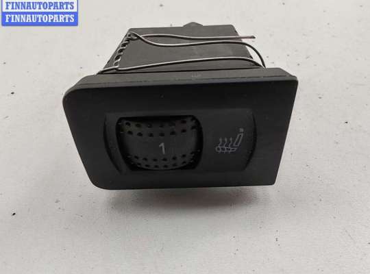 купить Кнопка обогрева сидений на Volkswagen Bora