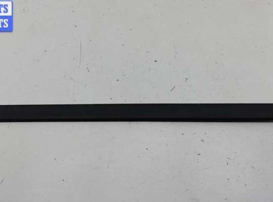 Молдинг двери передней левой BM3547377 на BMW 3 E36 (1991-2000)