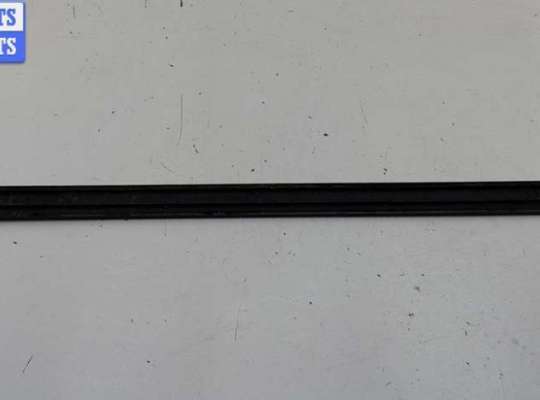 купить Молдинг двери передней левой на BMW 3 E36 (1991-2000)