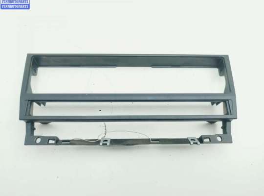 Рамка магнитолы
