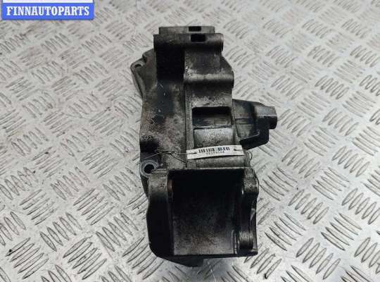 купить Кронштейн генератора на Volkswagen Golf-4