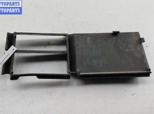 купить Решётка (заглушка) в бампер на BMW 5 E39 (1995-2003)