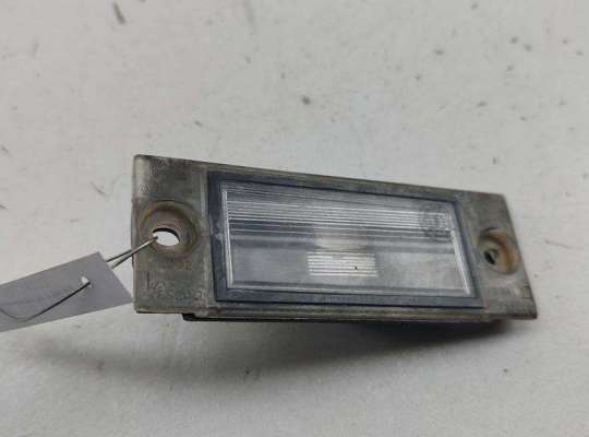 Подсветка номера DGS7601 на Chrysler Voyager (2001-2007)
