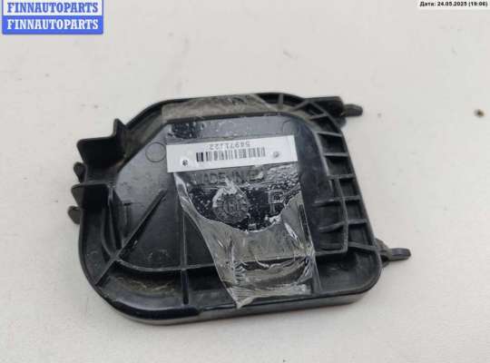 купить Крышка (заглушка) задняя фары правой на Audi A4 B6 (2001-2004)