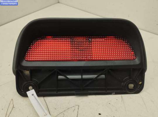 Фонарь (стоп-сигнал) центральный