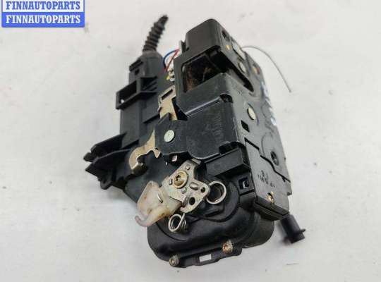 купить Замок двери передней левой на Audi A4 B6 (2001-2004)