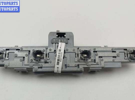 Плата фонаря заднего правого OP2388979 на Opel Zafira B (2004-2014)