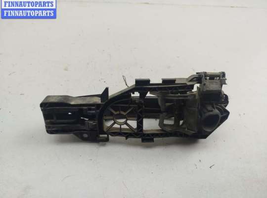 купить Ручка двери наружная передняя правая на Volkswagen Passat B6