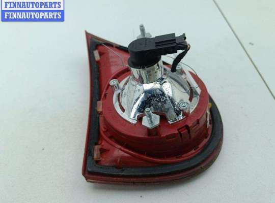 Фонарь крышки багажника на Volkswagen Golf V (1K)