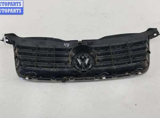 купить Решетка радиатора на Volkswagen Passat B5+ (GP)