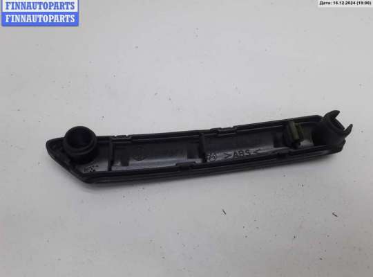 купить Накладка двери передней правой на Volkswagen Passat B5+ (GP)