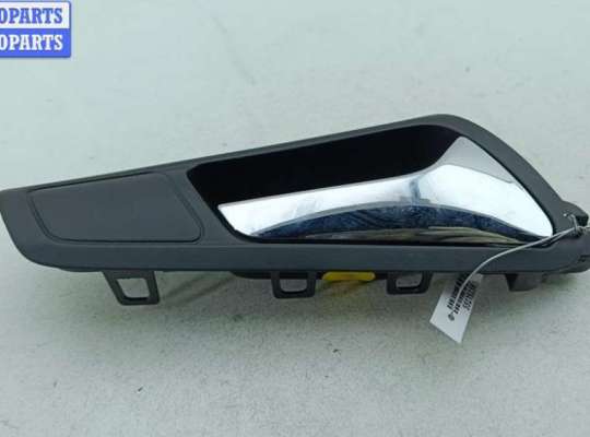 купить Ручка двери внутренняя передняя правая на Volkswagen Passat B6