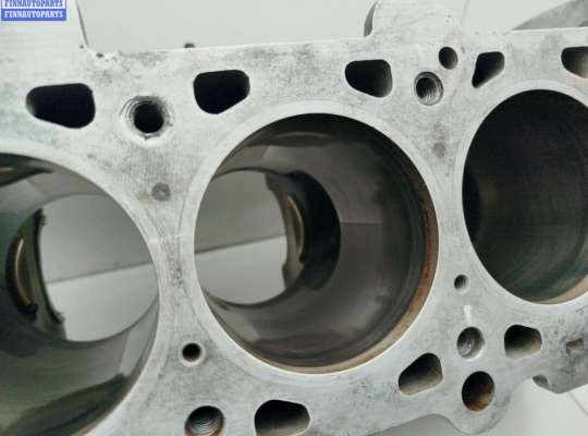 купить Блок цилиндров двигателя (картер) на BMW 5 E39 (1995-2003)