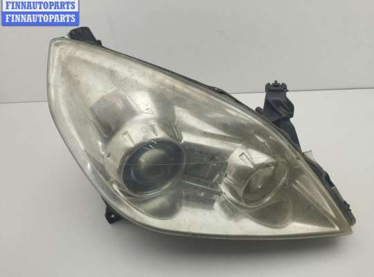 Фара правая OP2402476 на Opel Signum (2003-2008)