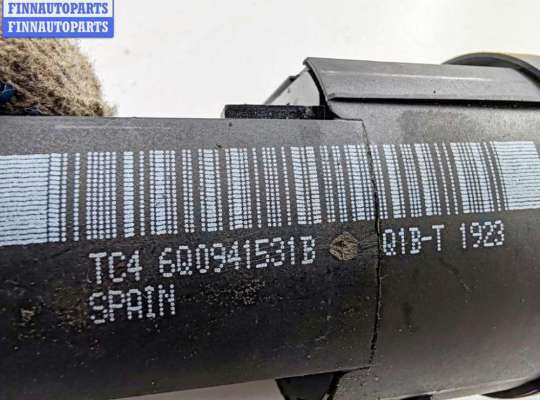 купить Переключатель света на Volkswagen Caddy (2004-2010)