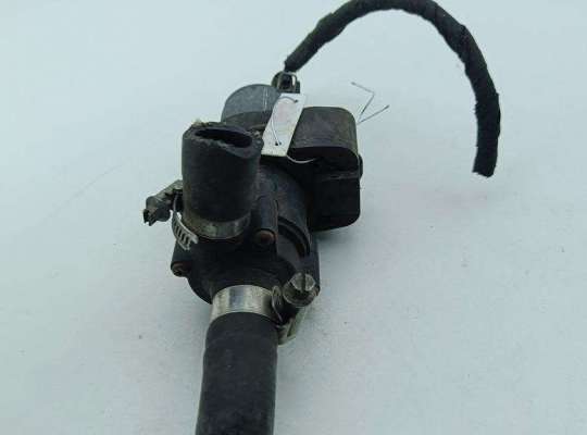 купить Насос водяной дополнительный на Mercedes M-Class ML W163 (1998-2004)