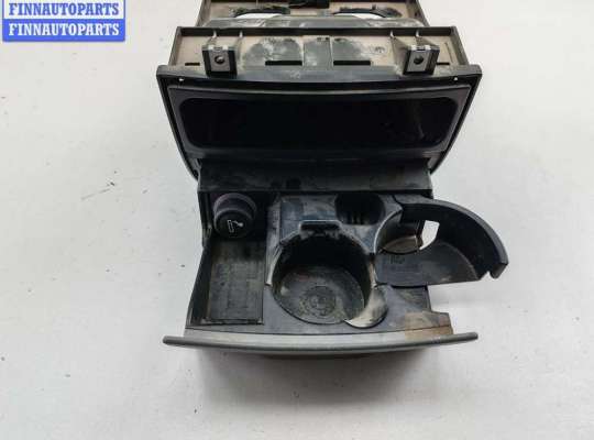 купить Подстаканник на Mercedes Sprinter W906 (2006-2018)