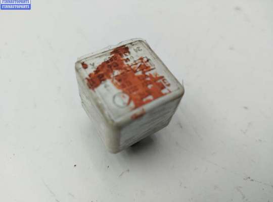 купить Реле бензонасоса на Opel Vectra C (2002-2008)