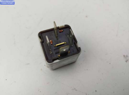 купить Реле бензонасоса на Opel Vectra C (2002-2008)