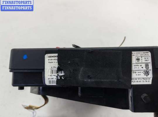 купить Блок предохранителей на Volkswagen Sharan (1995-2000)