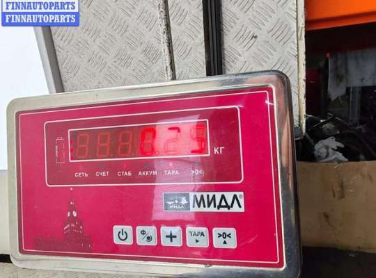 купить Накладка двери задней правой на Volkswagen Passat B5