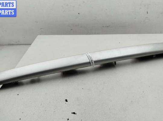 купить Накладка подсветки номера на Peugeot 206