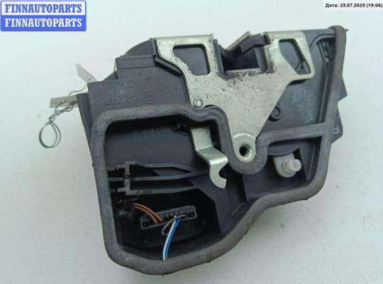 Замок боковой двери на BMW 1 (E81/E82/E87)