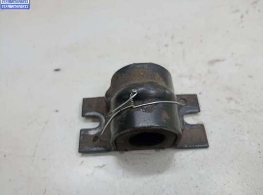 Крепление втулки стабилизатора переднего OP2226503 на Opel Astra H (2004-2009)