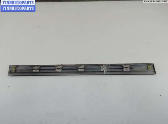купить Молдинг двери передней правой на Opel Omega B (1994-2003)
