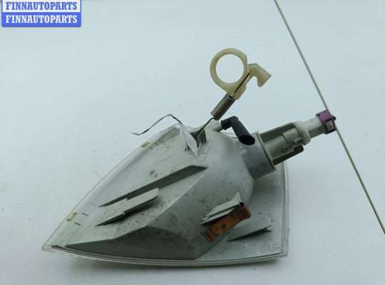 купить Поворотник (указатель поворота) правый на Volkswagen Passat B5