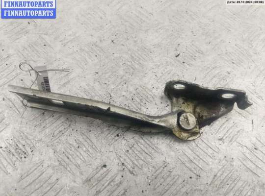 Петля капота на Volkswagen Bora (1J2)