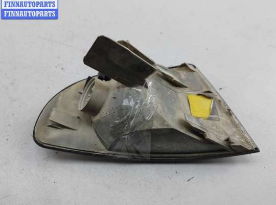 Поворотник передний на Audi A4 (8D, B5)