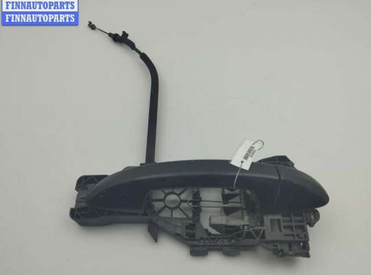 Ручка двери наружная передняя правая VG2745856 на Volkswagen Passat B6