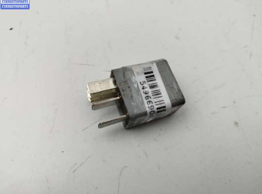 купить Реле стеклоочистителя (дворников) на Opel Vectra C (2002-2008)