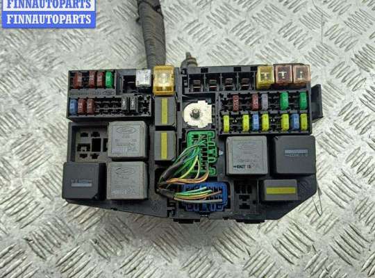 Блок предохранителей FO2160463 на Ford Mondeo III (2000-2007)