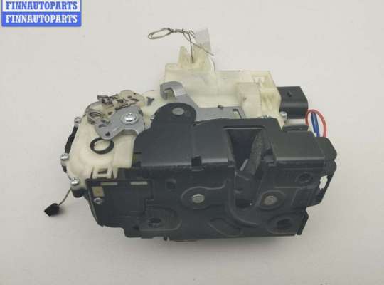 купить Замок двери передней левой на Volkswagen Passat B5