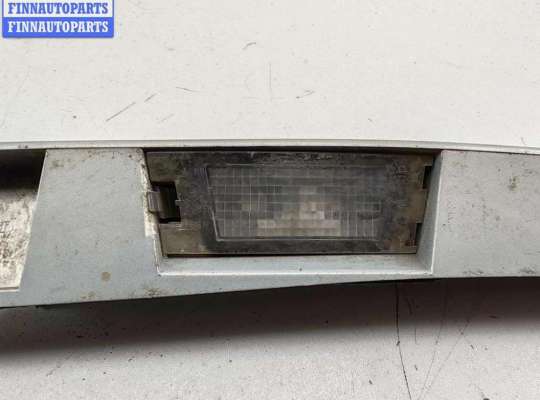 купить Накладка подсветки номера на Renault Scenic I (1996-2003)