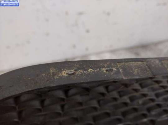 купить Решетка радиатора на Ford Transit (2000-2006)