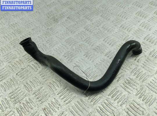 купить Патрубок отопителя (печки) на Audi 80 B4 (1991-1996)