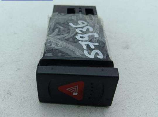 купить Кнопка аварийной сигнализации (аварийки) на Volkswagen Passat B5