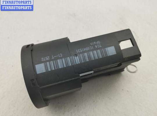 купить Переключатель света на Volkswagen Passat B5+ (GP)