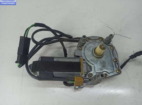 купить Моторчик стеклоподъемника передний правый на Audi A8 D2 (1994-2002)