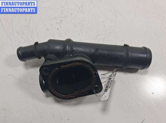 купить Фланец (тройник) системы охлаждения на Volkswagen Passat B6