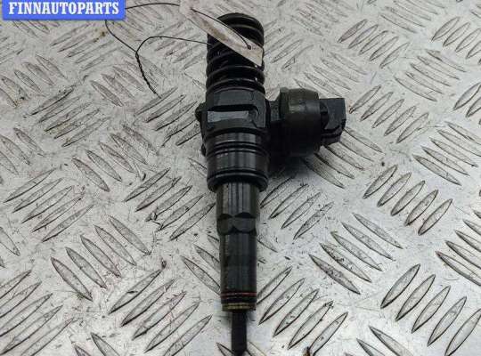 купить Форсунка топливная на Skoda Octavia mk2 (A5 1Z) 2004-2013