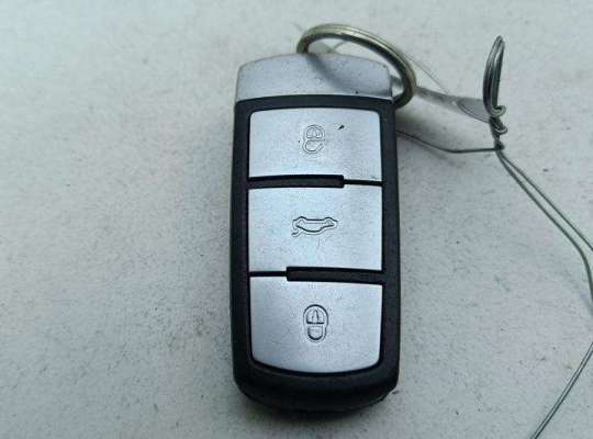 купить Ключ зажигания на Volkswagen Passat B6